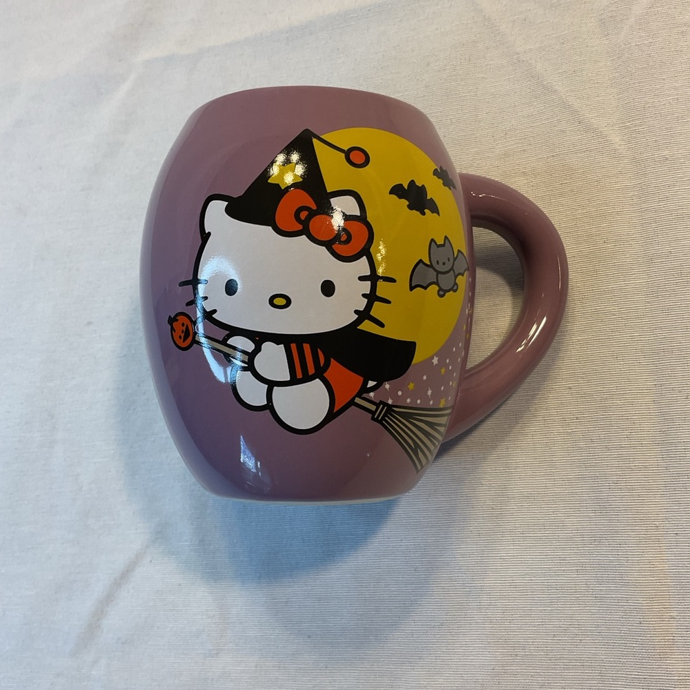 Hello‎ Kitty Purple Halloween Ceramic Mug, Featuring Hello Kitto as a Witch